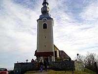 Cerkev prvič omenjena leta 1526